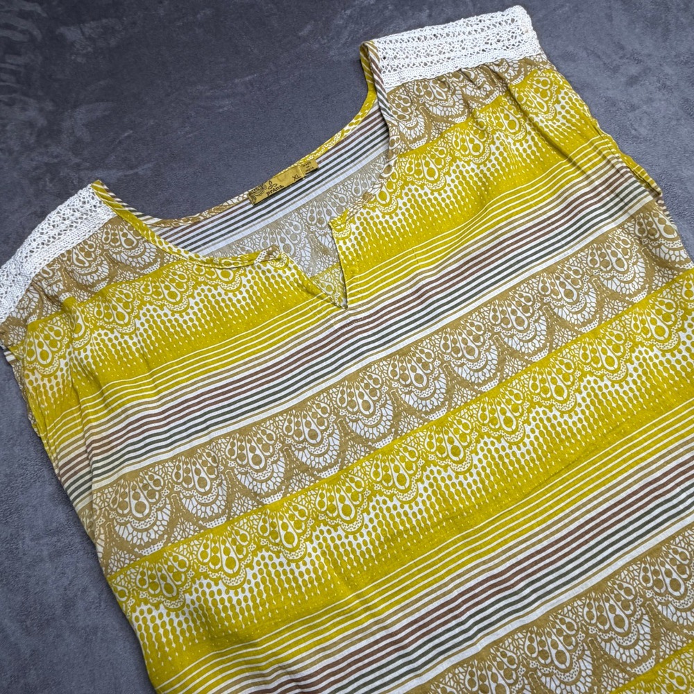 prAna Blouse Womens Sz XL Yellow‎ Boho Lace Accent Split Neck Cap Sleeve Cotton
